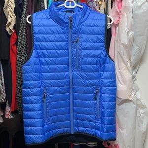 Vineyard Vines 100% polyester vest